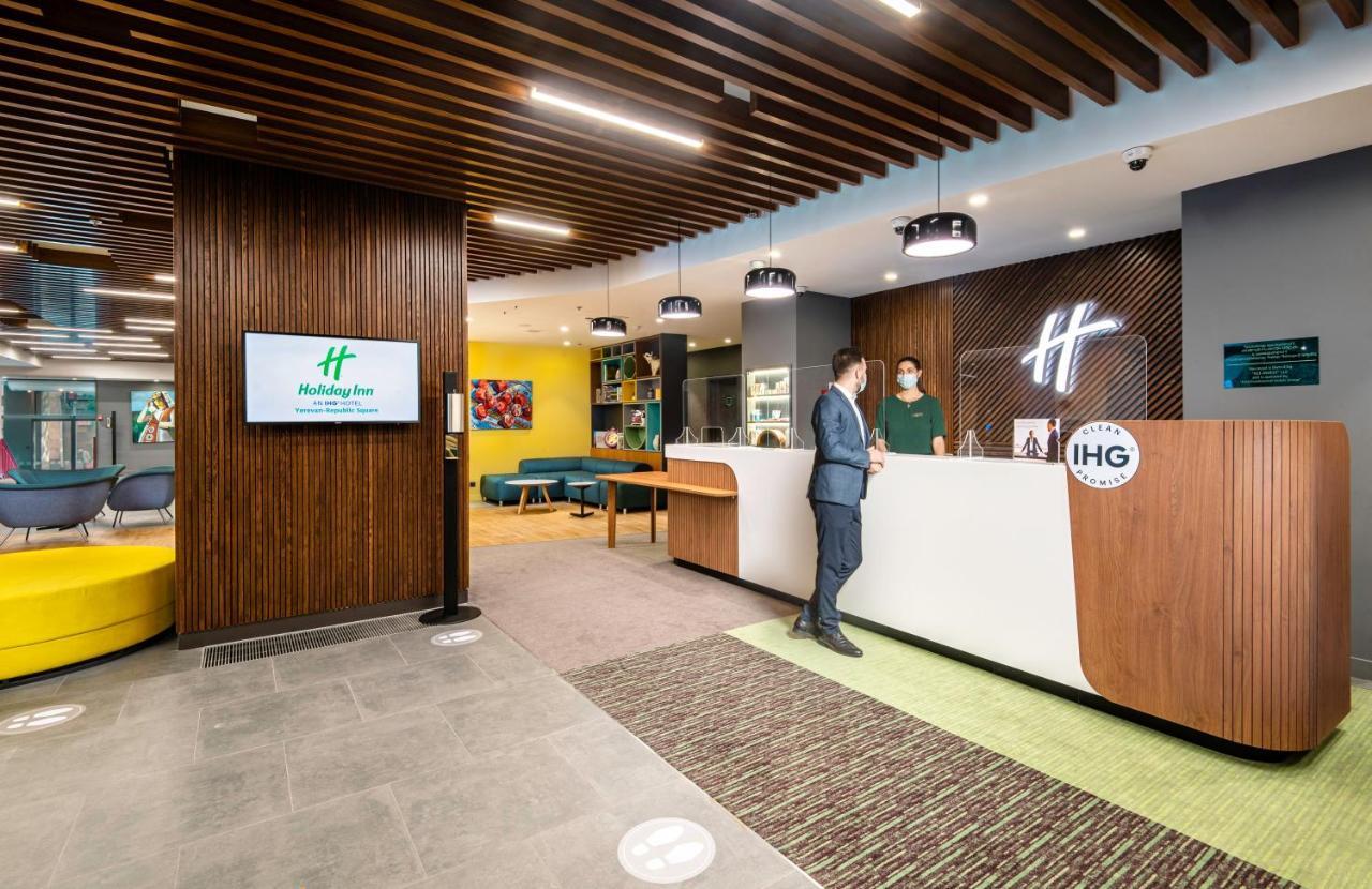 Holiday Inn Yerevan - Republic Square By Ihg Exteriör bild